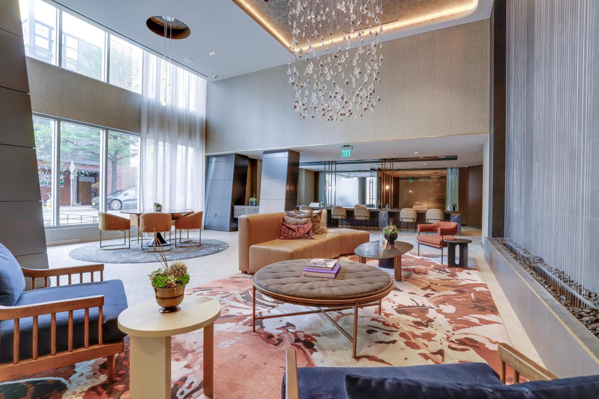 Stylish Condo At Clarendon With Rooftop Views Arlington Luaran gambar